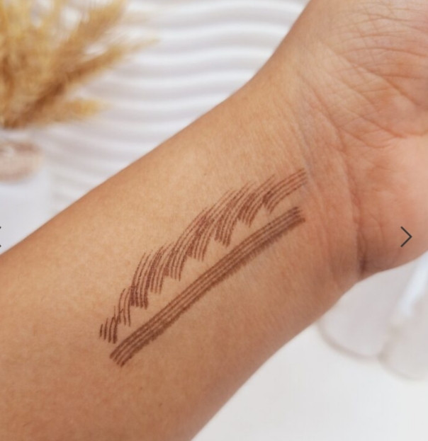 رنگ قهوه ای