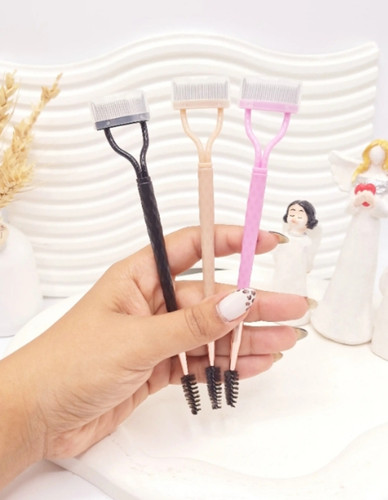 برس جدا کننده مژه