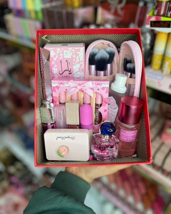 پک آرایشی دلبر 💞یارا